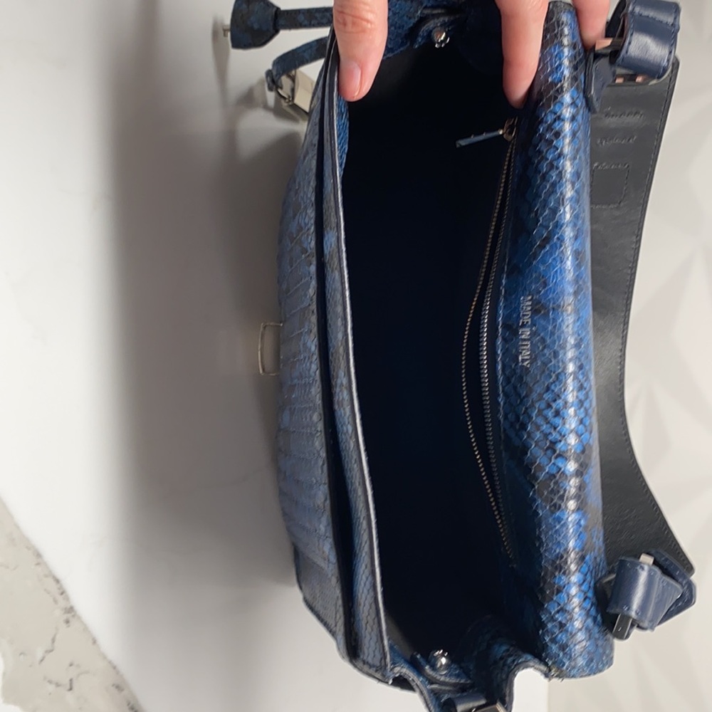 Zadig and Voltaire cobalt blue snakeskin crossbody - Picture 16 of 16